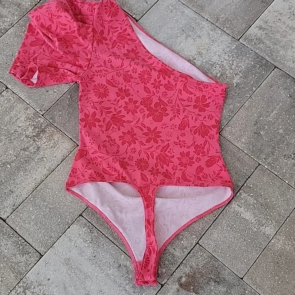 Free People Pink Floral Thong Bodysuit Sz S Ruched on Both Sides - Picture 7 of 11